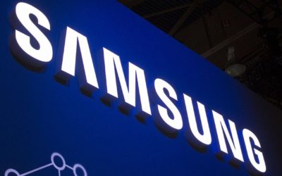 Una influencer, embajadora de Samsung, demandada por usar un iPhone X en la tele
