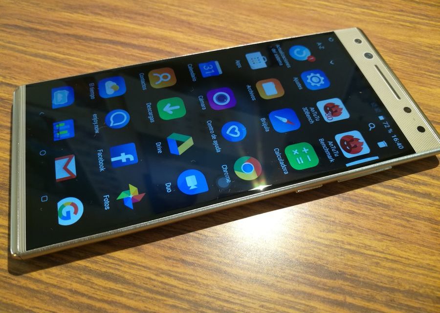Alcatel 5, lo hemos probado