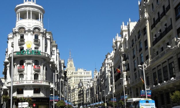 Comprueba si tu coche puede circular por el centro de Madrid