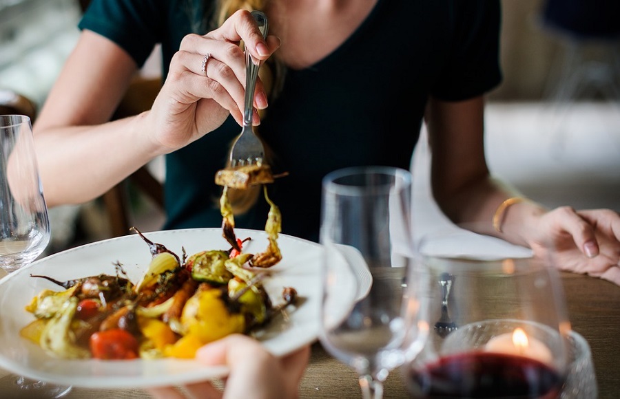 Google señala restaurantes con más probabilidades de intoxicación alimentaria