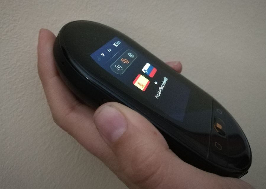 Travis Touch, probamos este traductor portátil de 105 idiomas