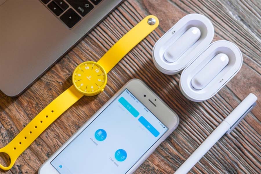 WT2, el traductor portátil que parece unos Airpods llega en enero 2 wt2
