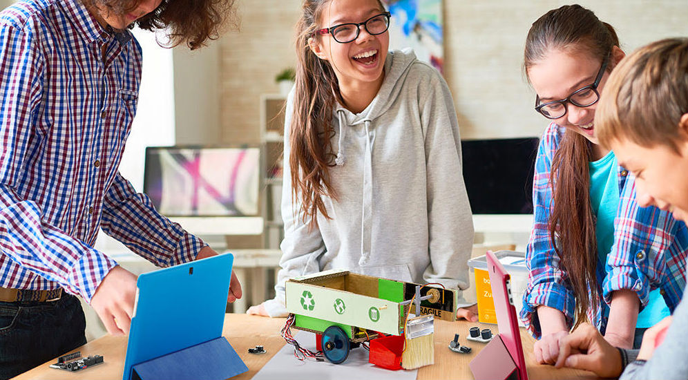 BQ Zum Kit Junior y Advanced, kits de robótica para jóvenes 2 BQ