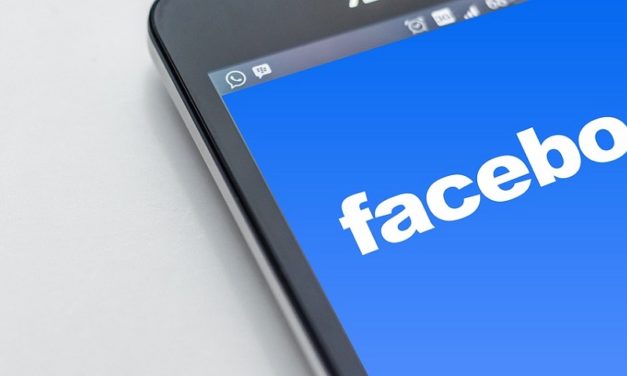 Un fallo en Facebook permite acceder a las fotos de 6,8 millones de usuarios
