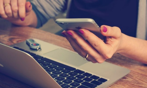 Qué significa el estado ficticio en la solicitud del IRPF de maternidad y paternidad