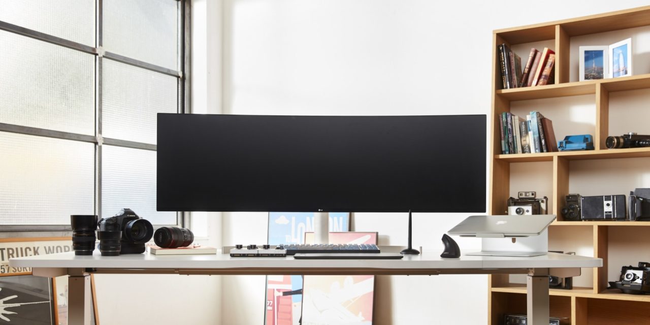 LG UltraWide 2019, así es el monitor ultrapanorámico curvo de 49 pulgadas