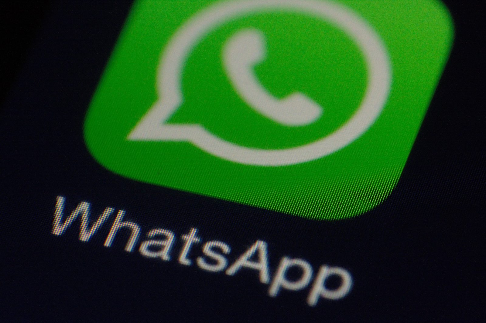 WhatsApp sufre una caída, problemas al enviar mensajes 