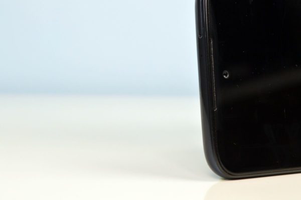 Motorola-Moto-G7-plus-28
