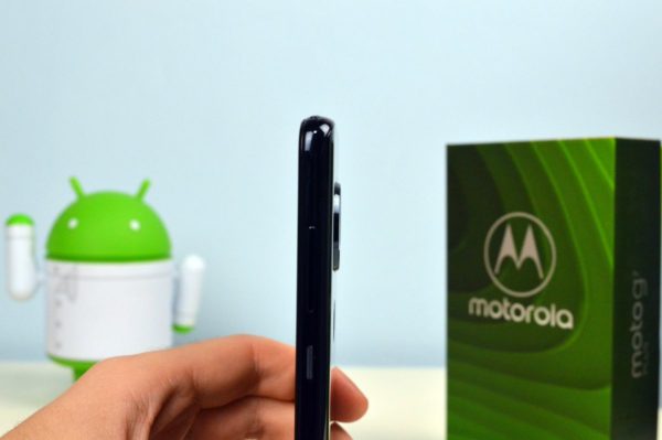 Motorola-Moto-G7-plus-4
