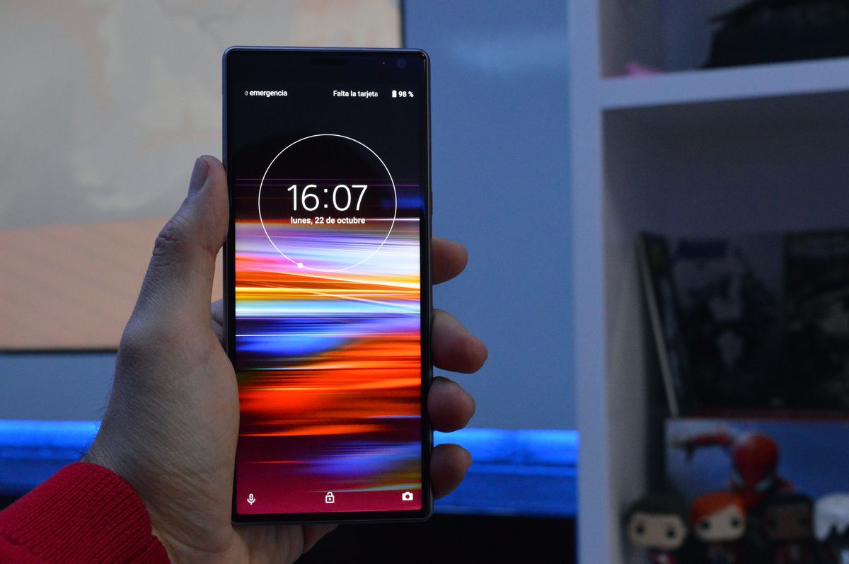 Sony Xperia 10, un gama media con pantalla alargada de 21:9 2 diseño y pantalla
