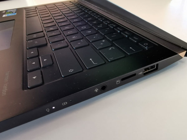 asus_zenbook_pro_14_04
