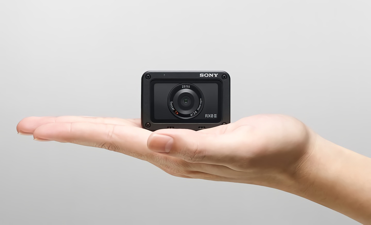 Sony RX0 II, nueva versión de la cámara de acción de Sony con pantalla 2 oficial Sony RX0 II peque