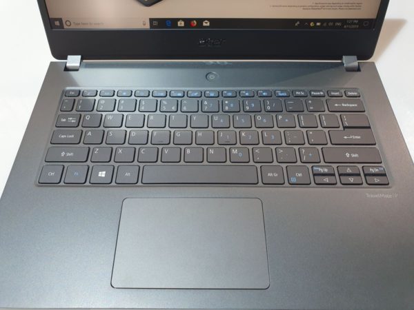 Acer TravelMate P6 11