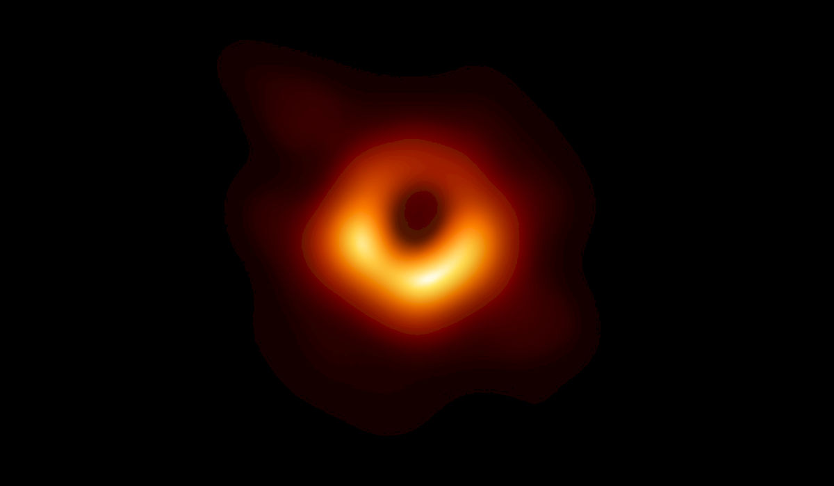 Telescopios EHT y agujero negro (2)_1200