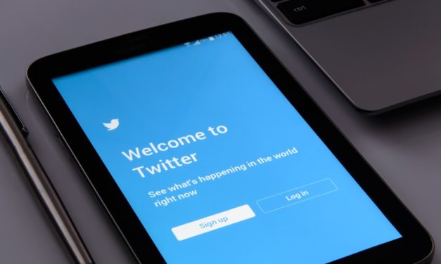 Facebook y Twitter cierran cuentas falsas en apoyo al gobierno de Hong Kong