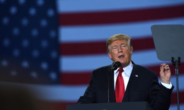 Trump podría dar marcha atrás con el veto a Huawei en pocas semanas