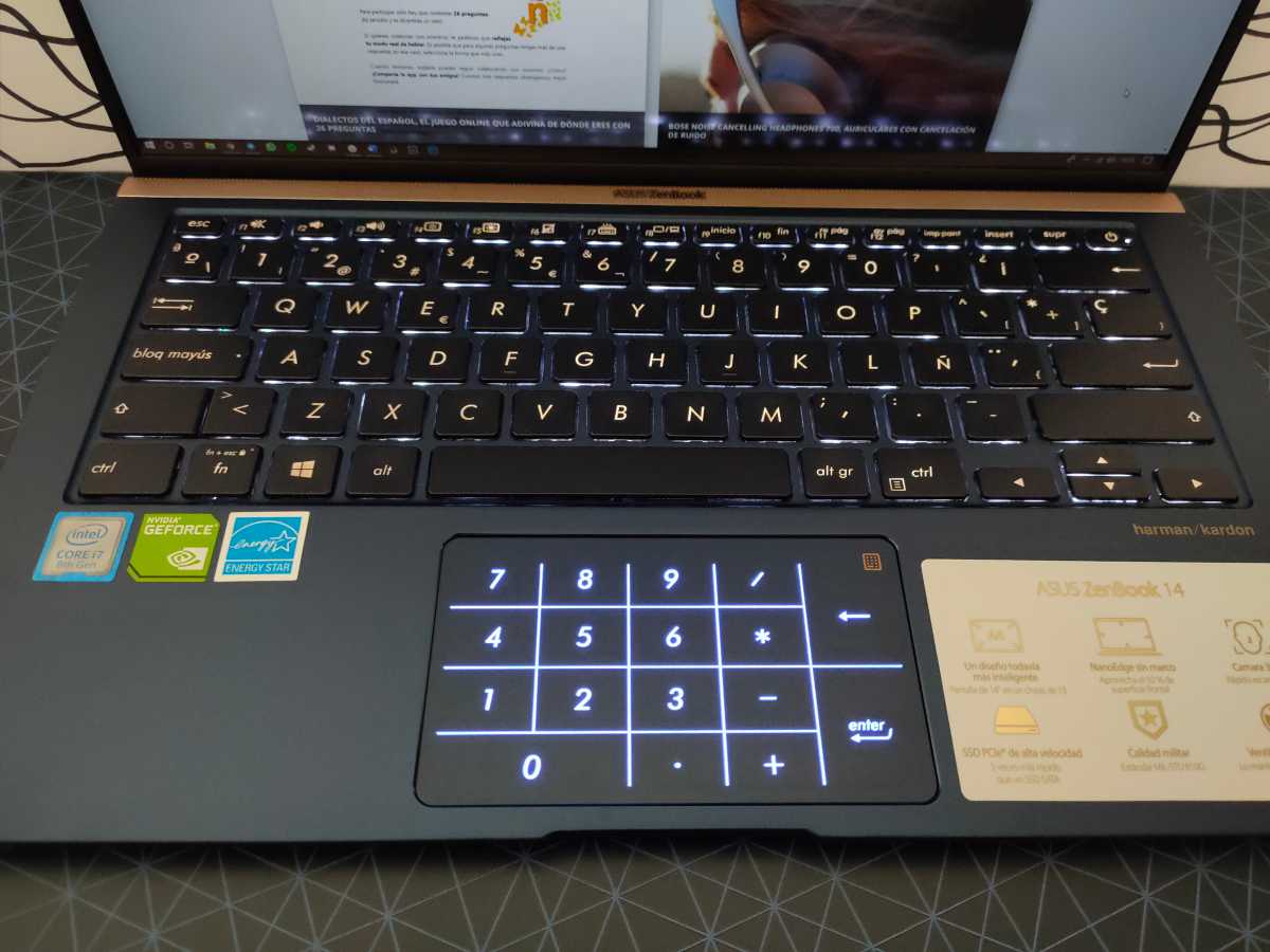Asus ZenBook 14 UX433; análisis de un portátil elegante y compacto