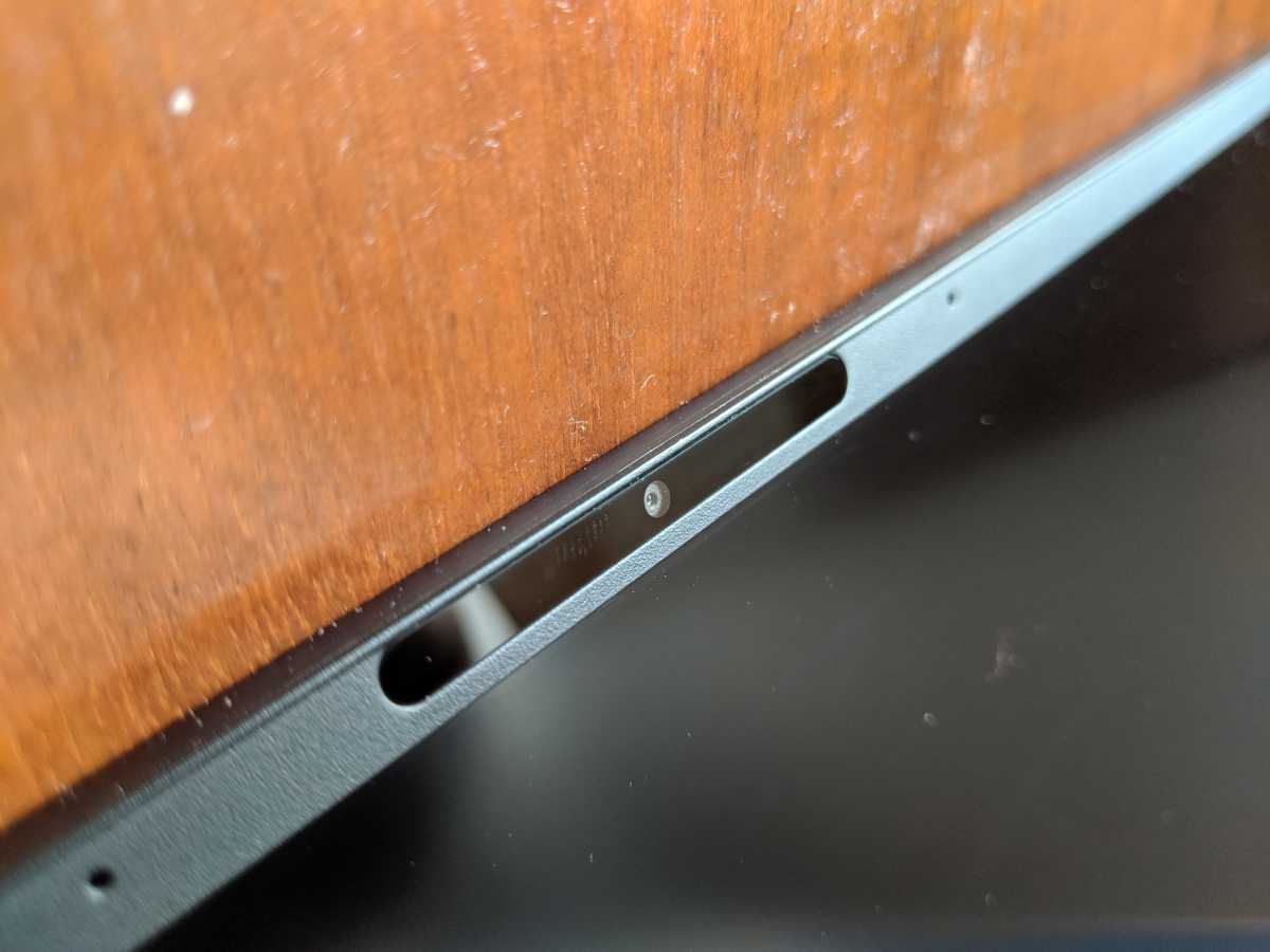 Asus ZenBook 14 UX433; análisis de un portátil elegante y compacto