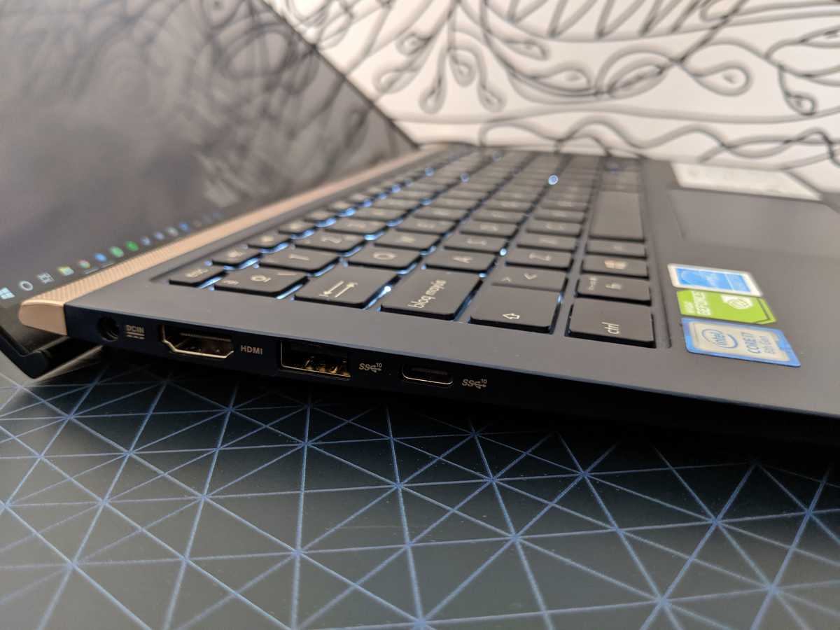 Asus ZenBook 14 UX433; análisis de un portátil elegante y compacto