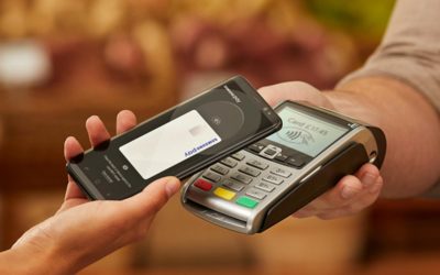 Los clientes de Kutxabank y Cajasur ya pueden pagar con Samsung Pay