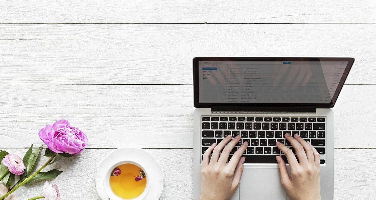 Comparativa de cuentas de correo de Hotmail Outlook y Gmail, ventajas y desventajas