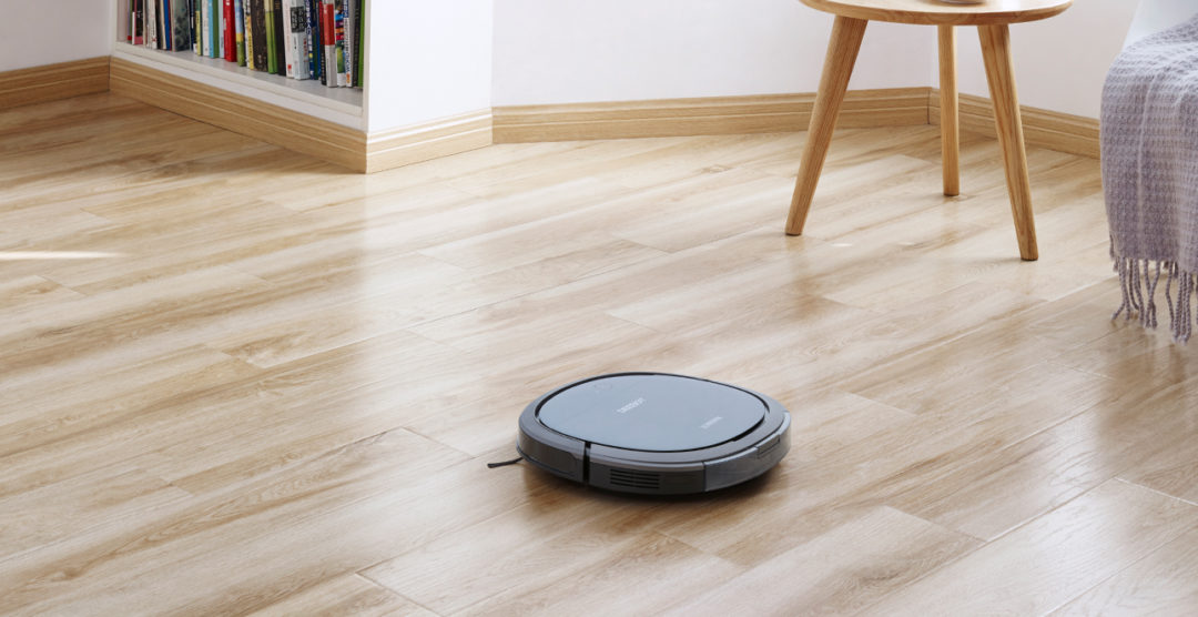 Un repaso por la familia de robots aspiradores de DEEBOT OZMO