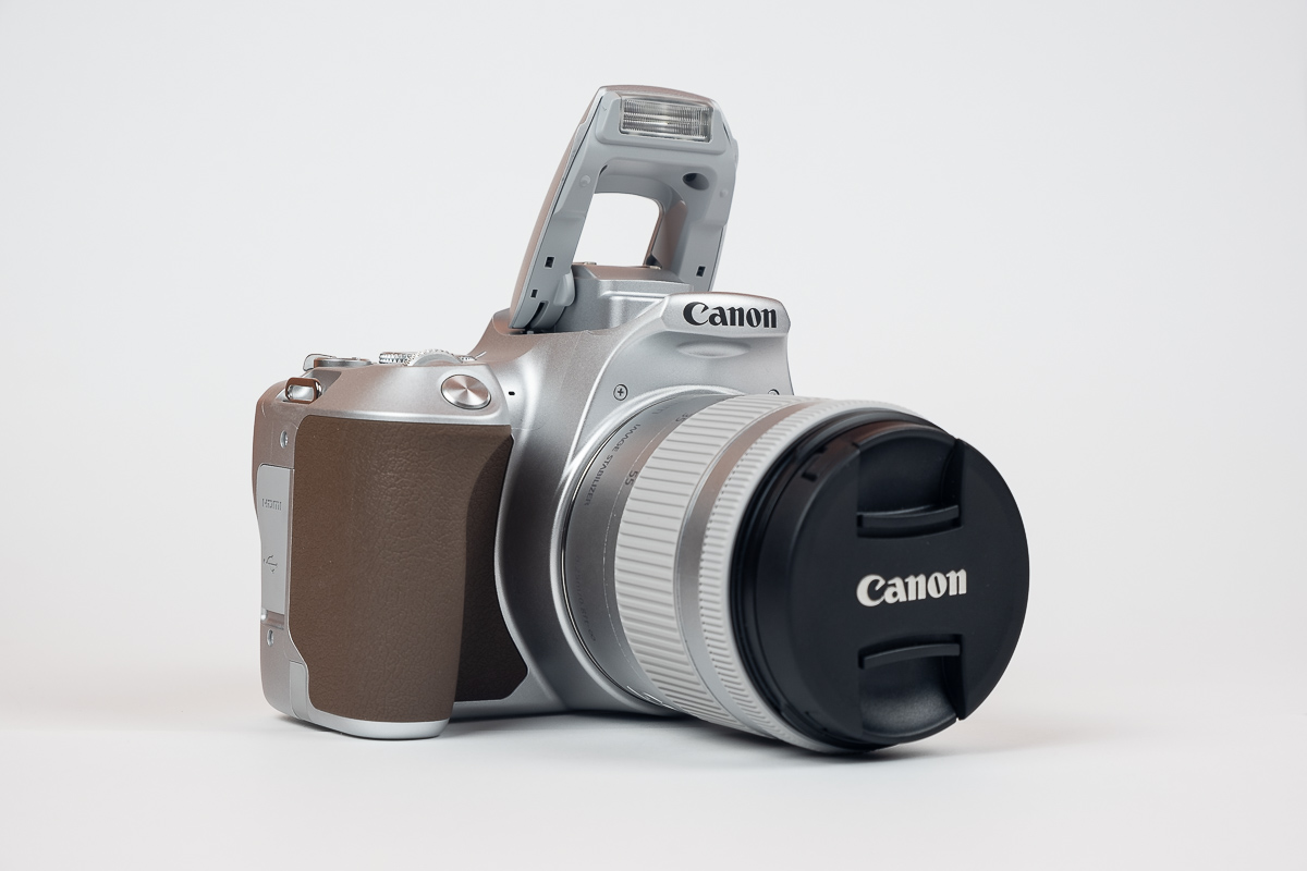 hemos probado Canon EOS 250D lateral