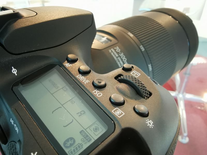 Canon-EOS-90D-20