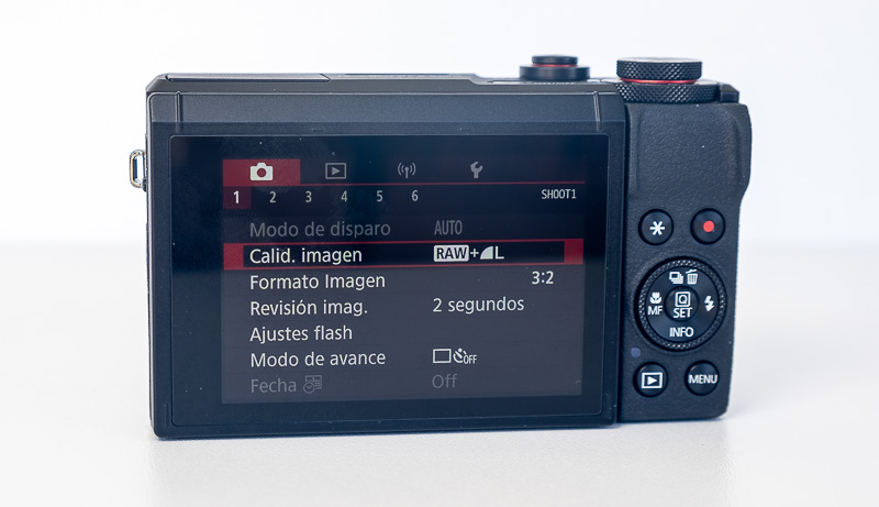 hemos probado Canon PowerShot G7 X Mark III pantalla