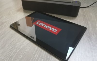 Mi experiencia con la Lenovo Smart Tab P10, la tablet con base y asistente de voz