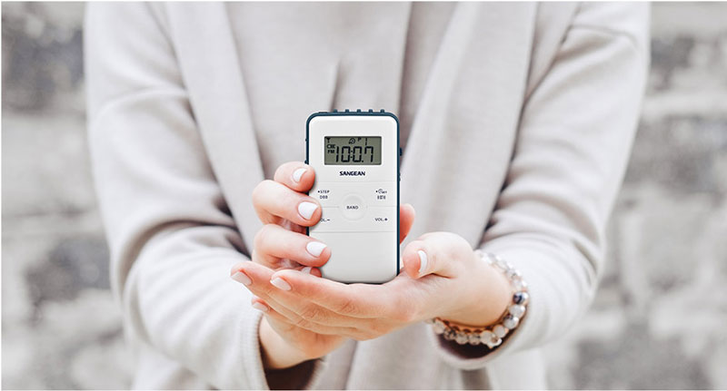 lanzamiento radio Sangean Pocket 140 autonomía