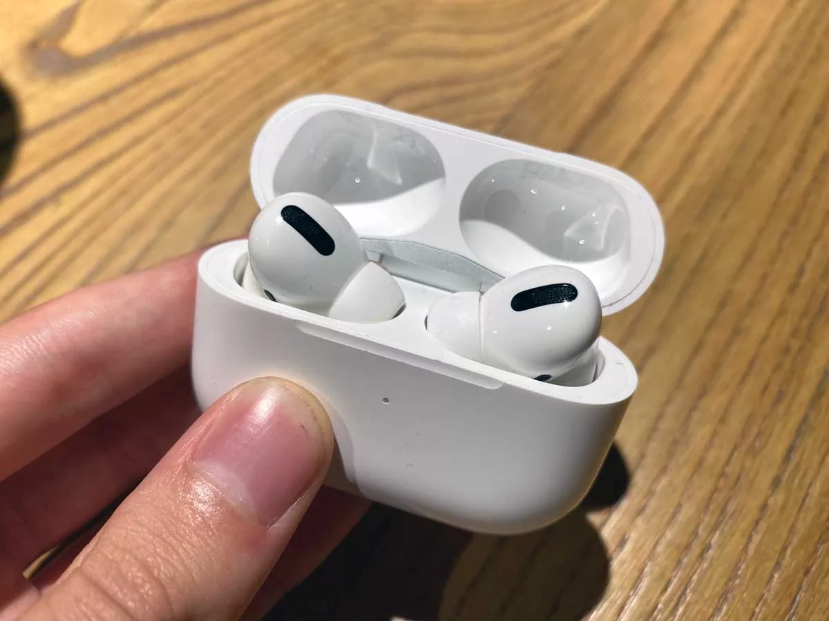 Cómo diferenciar los AirPods Pro originales de los falsos / Genial