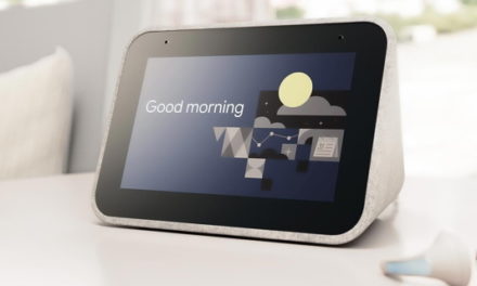 El despertador inteligente Lenovo Smart Clock sale hoy a la venta en España