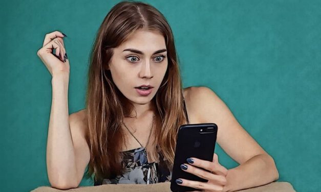 Facebook estaría usando la cámara de tu iPhone en secreto