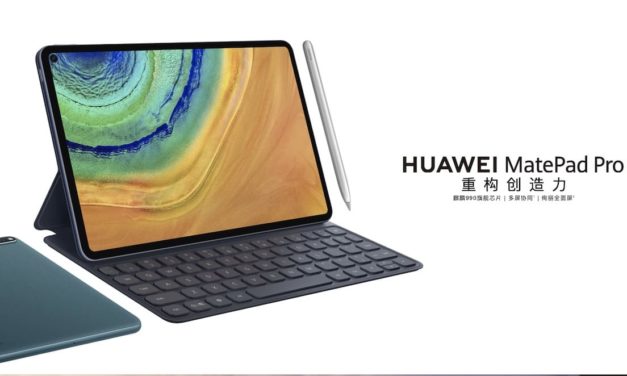 Esta tablet de Huawei tiene un agujero en la pantalla: te contamos para qué sirve