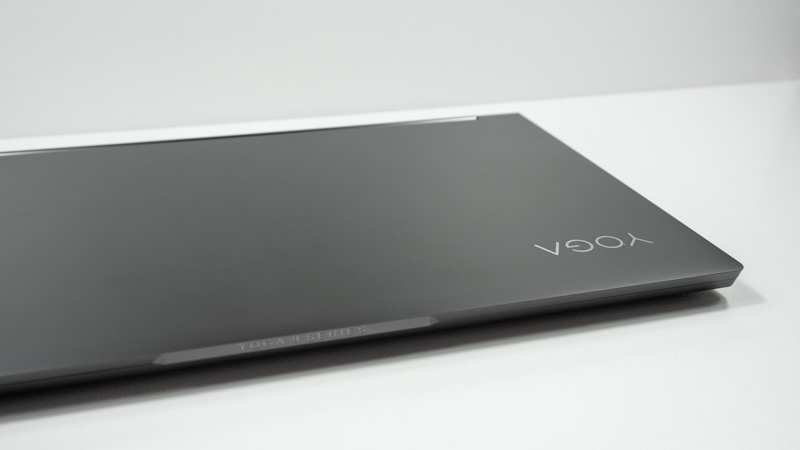 análisis Lenovo Yoga C940 carcasa exterior