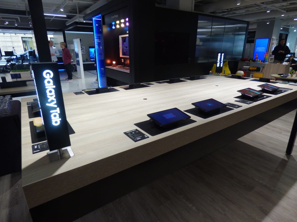 Valencia acoge la Samsung Experience Store más espectacular hasta la fecha