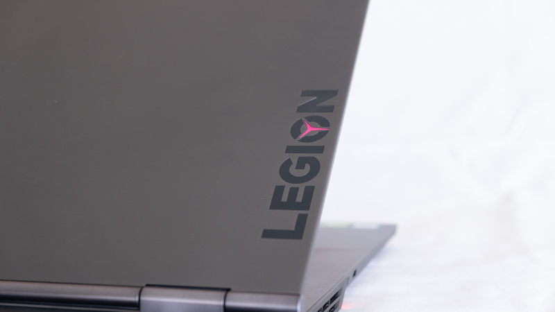 mi experiencia de uso con el Lenovo Legion Y740 logotipo Legion