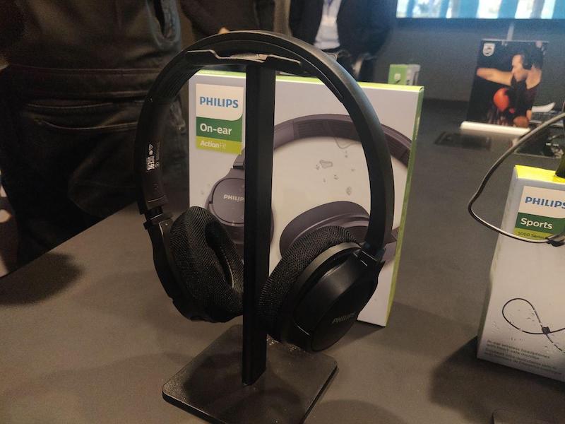 Tres auriculares de Philips para salir a correr a la calle 4