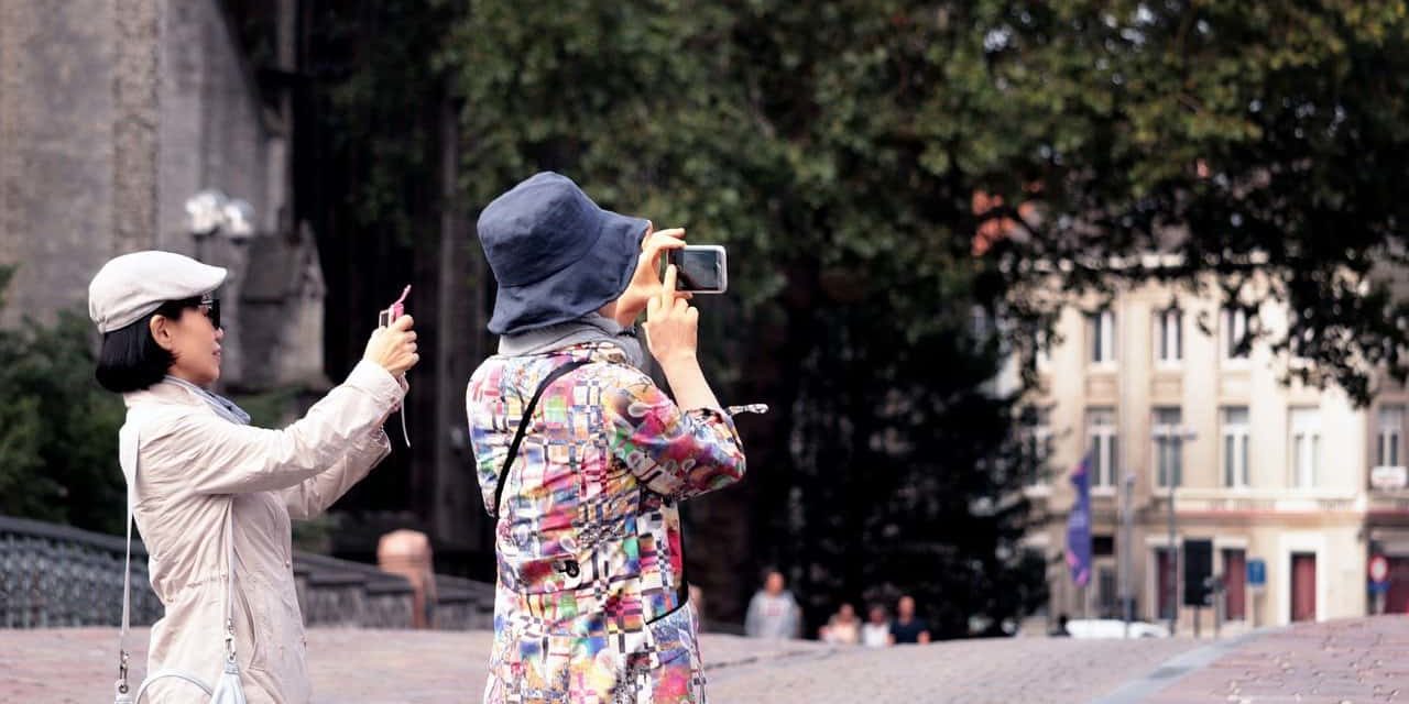 Qué es y cómo se usa Google Local Guides