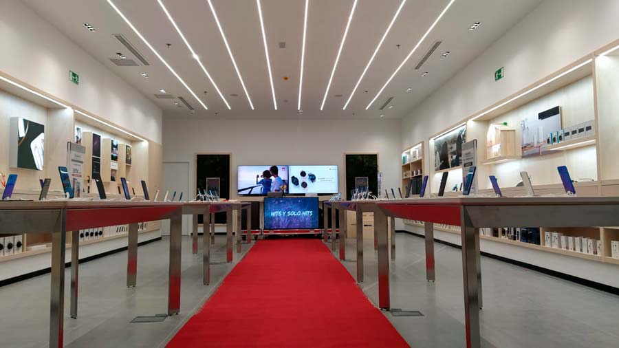 Horario, dirección y teléfono de la tienda de Huawei en Barcelona