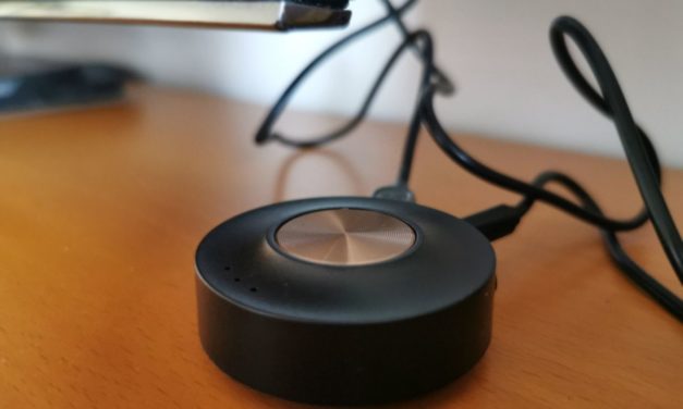 Cómo conectar unos auriculares inalámbricos a una tele antigua sin Bluetooth