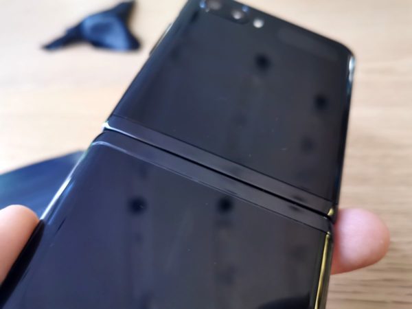 Samsung-Galaxy-z-flip-galeria-1