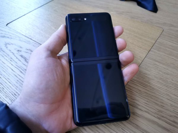 Samsung-Galaxy-z-flip-galeria-8