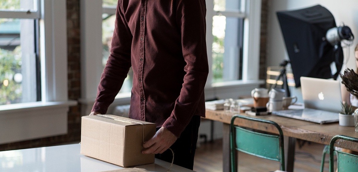 ¿Qué tengo que hacer para desinfectar un paquete que recibo en casa? 1 ¿Qué tengo que hacer para desinfectar un paquete que recibo en casa?
