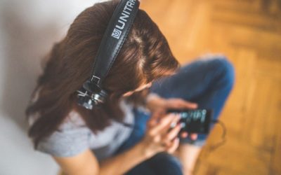 10 podcast divertidos para pasar el rato estos días de cuarentena
