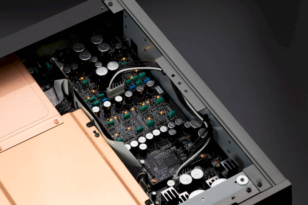 Denon Serie 110 Aniversario: cuatro nuevos productos de alta gama 10 DCD-A110_Analog_Audio_Circuit_5