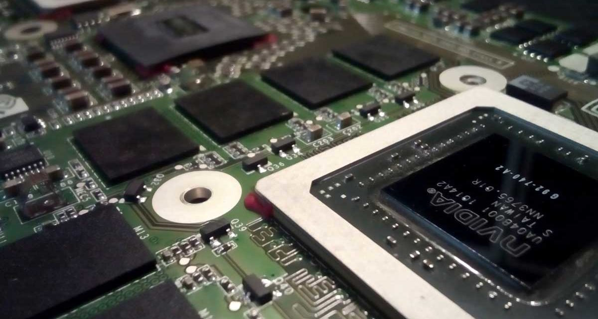 NVIDIA compra ARM, la empresa detrás del chip que lleva tu móvil