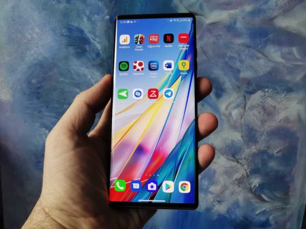 lg wing pantalla rotatoria 1