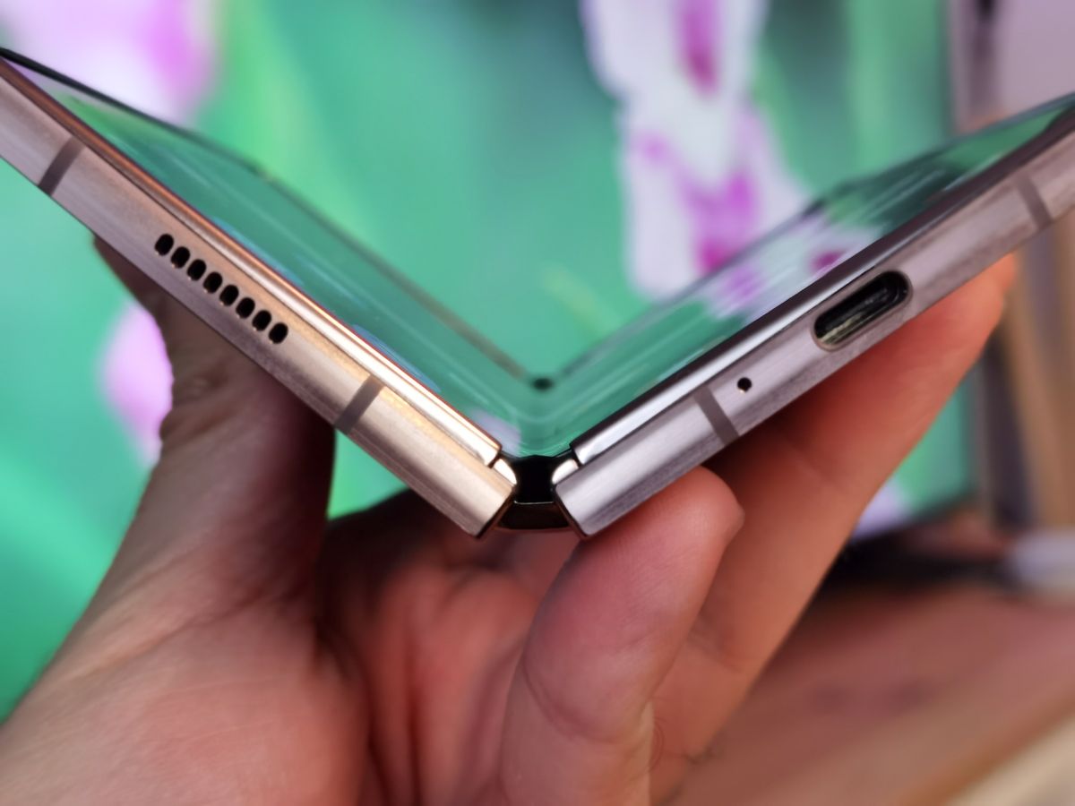 Samsung Galaxy Z Fold2